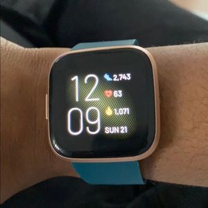 FitBit versa 2